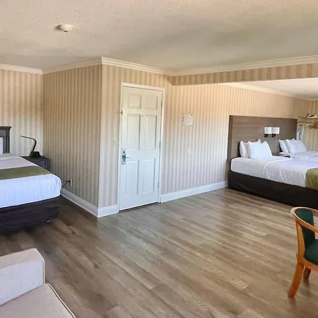 Quality Inn & Suites Anaheim Maingate Exterior photo