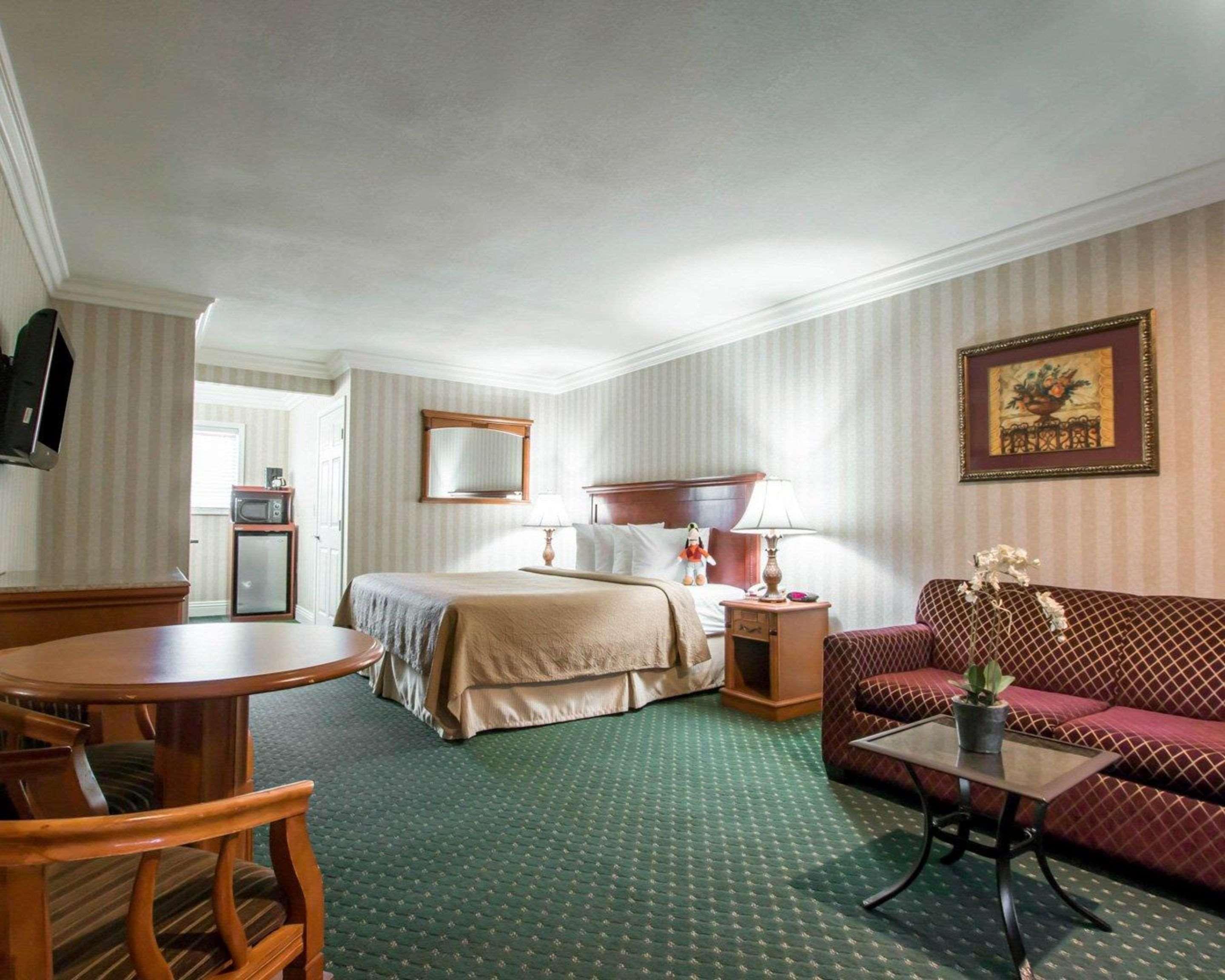 Hotel Quality & Maingate Anaheim